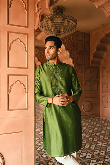 Green kurta set