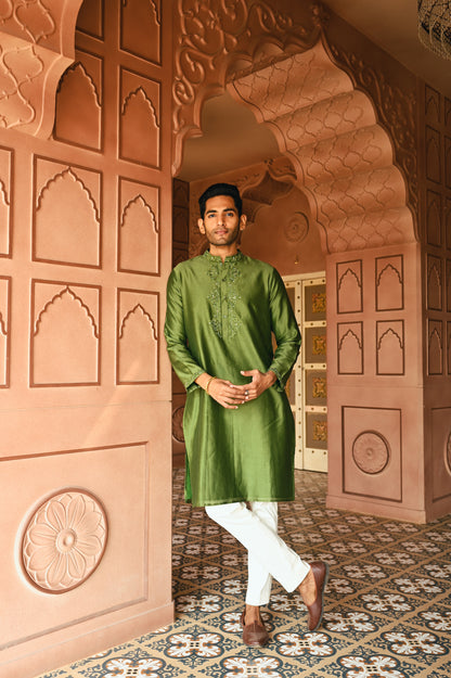 Green kurta set