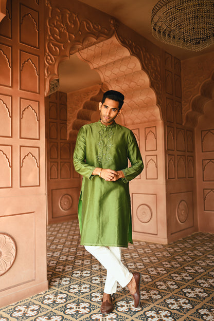 Green kurta set