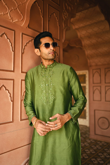 Green kurta set