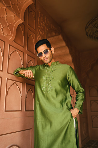 Green kurta set