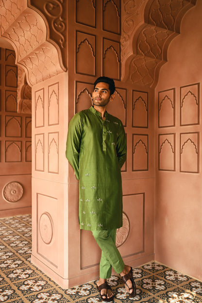 Green Housefly Kurta Set