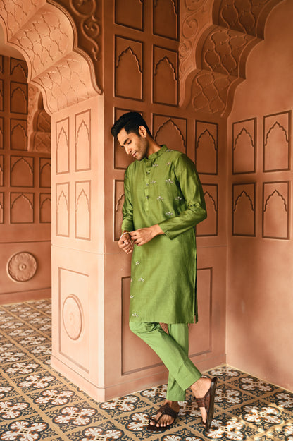 Green Housefly Kurta Set