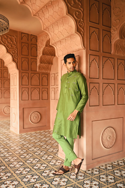 Green Housefly Kurta Set