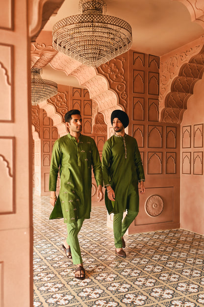 Green Housefly Kurta Set