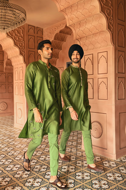 Green Housefly Kurta Set