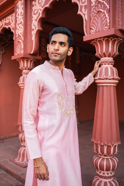 Pink thread embroidery kurta set