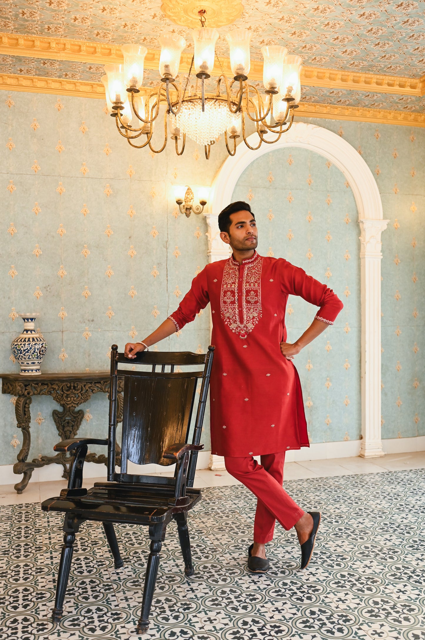 Red kurta set