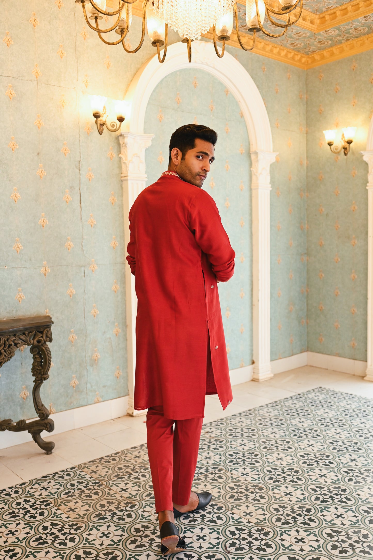 Red kurta set